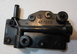 437985 - Carburetor Body Cover (EV-437985)