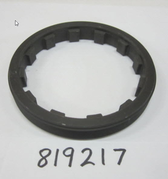 819217 - Retainer 