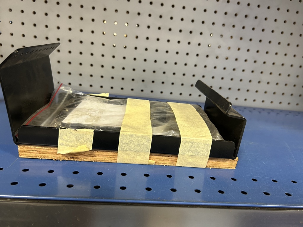 LUN2090866 1675 DOWNRIGGER BRACKET