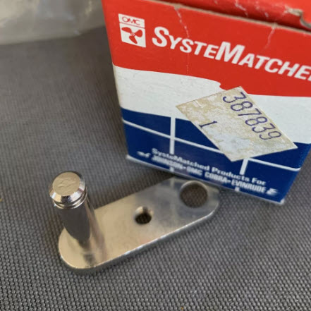 387839 - Lever & Pin Assembly (EV-387839)