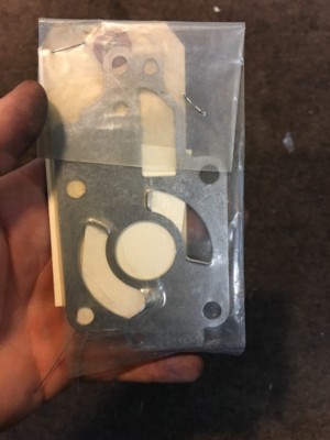 F694562 PLATE-WITH HOLE