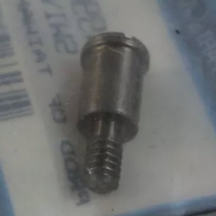 F499026 SWIVEL, NLA 