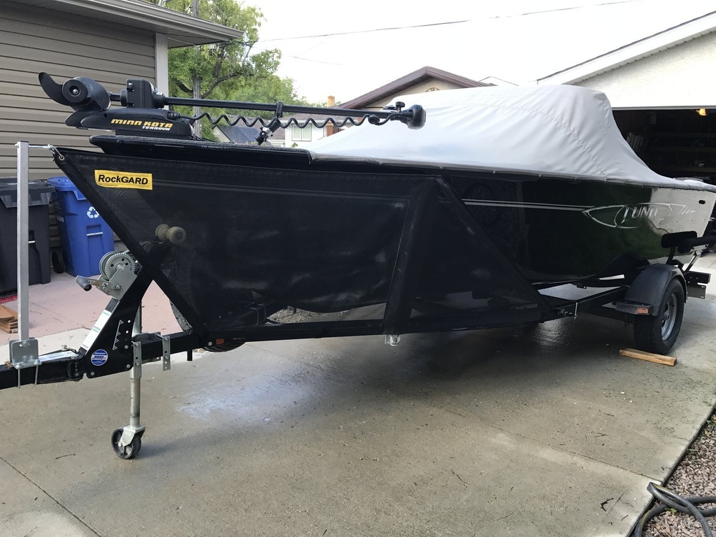 RockGARD Black V-FRONT