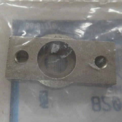8200281 SWIVEL
