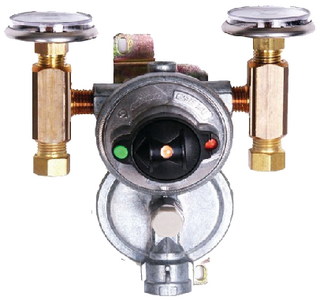 12301411 Regulator 2 Stage Wall Mount | Trident Hose