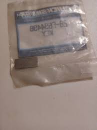 F694498 KEY - 28-F694498