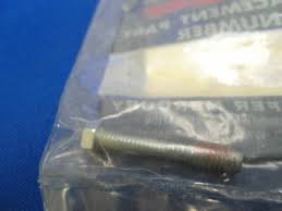 4804 - Screw, NLA (1395-4804)