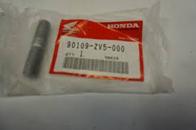 HON90109-ZV5-000 - BOLT STUD 10x28 MM (HA-90109-ZV5-000)